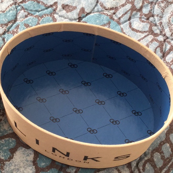 LINKS of LONDON Oval Box - Picture 8 of 8